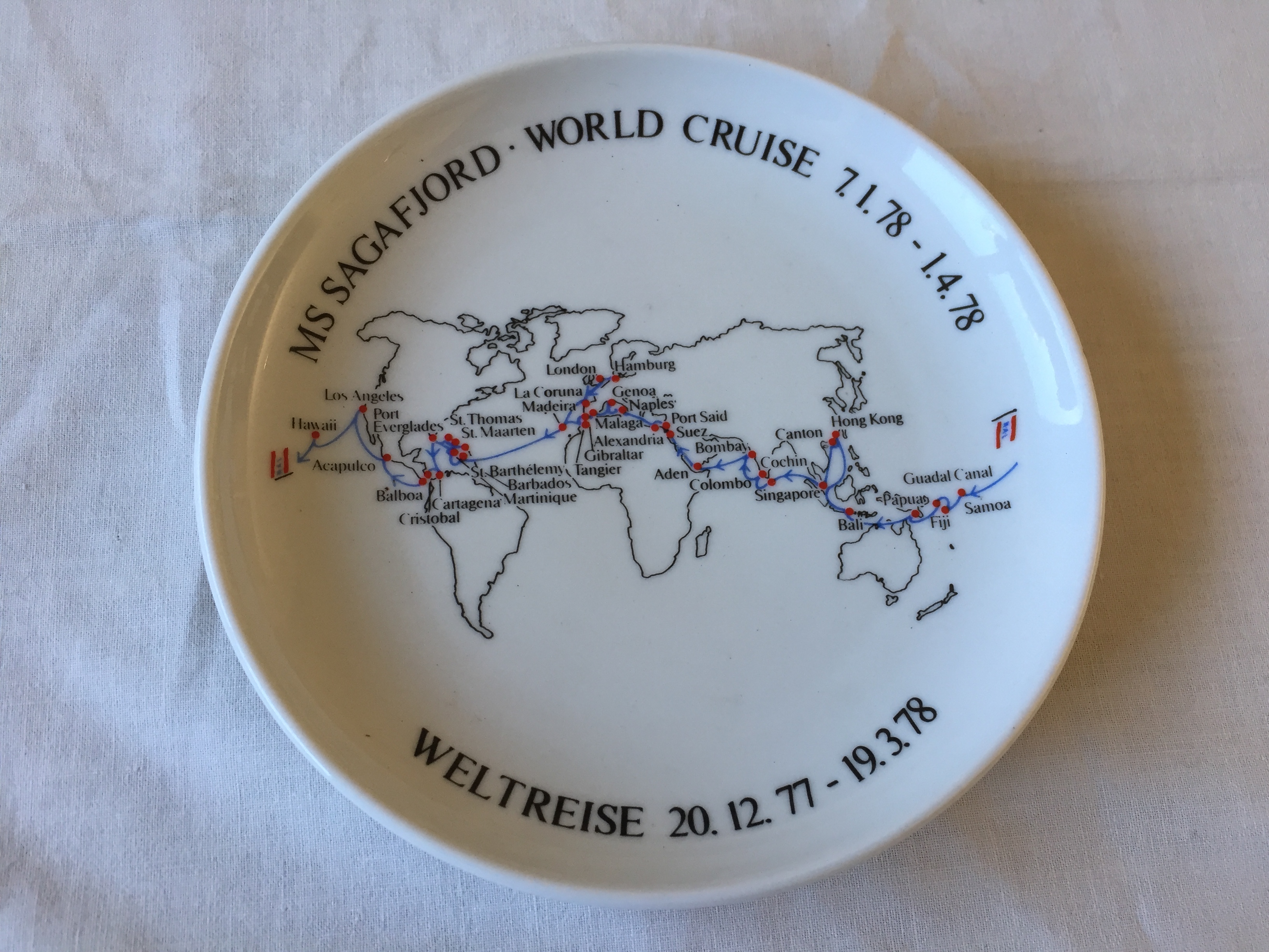 DECORATIVE CHINA MAP DISH FROM THE CUNARD LINE VESSEL THE MS SAGAFJORD​​​​​​​ from 1978
